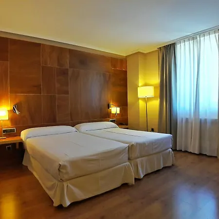 Hotel Picos De Europa